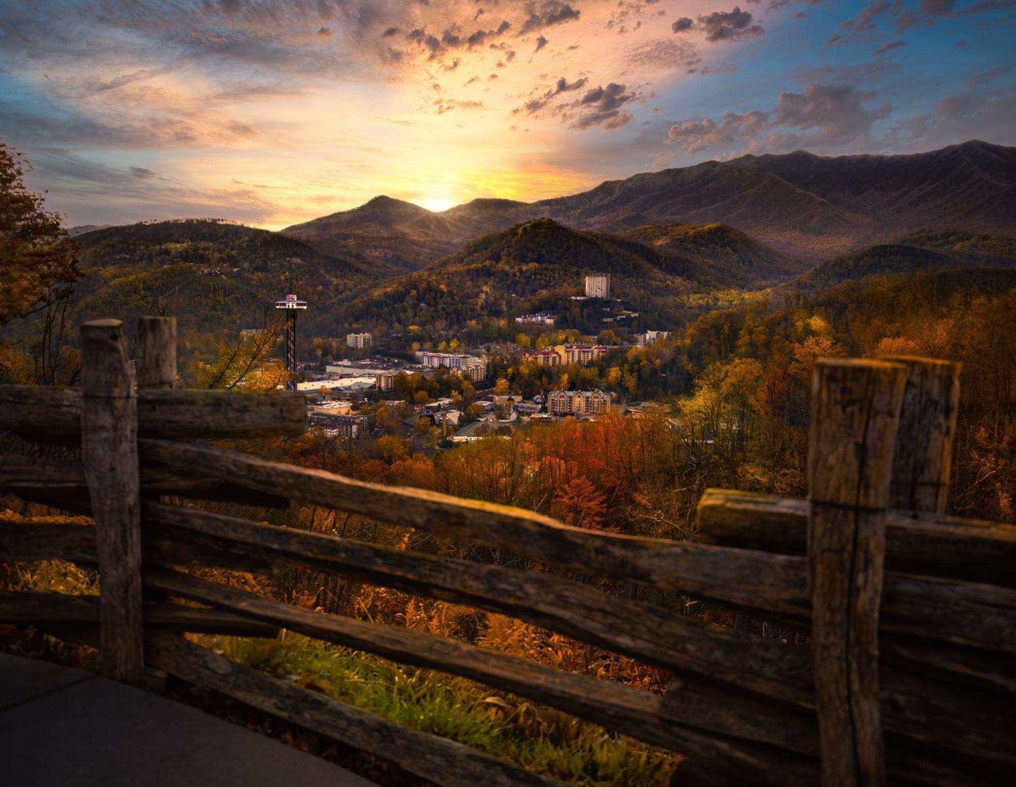 Papa Bear, Hot Tub, Wifi, 1089 Free Tickets Each Paid Day, Dollywood And More Sevierville Extérieur photo